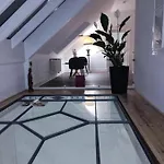 Quarto em Acomodações Particulares Zentrum Stadthaus Zimmer 5 *