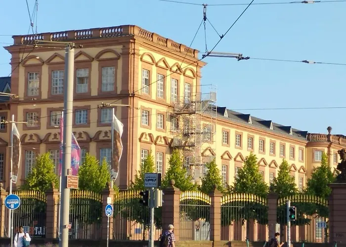 Zentrum Stadthaus Zimmer 5 Séjour chez l'habitant